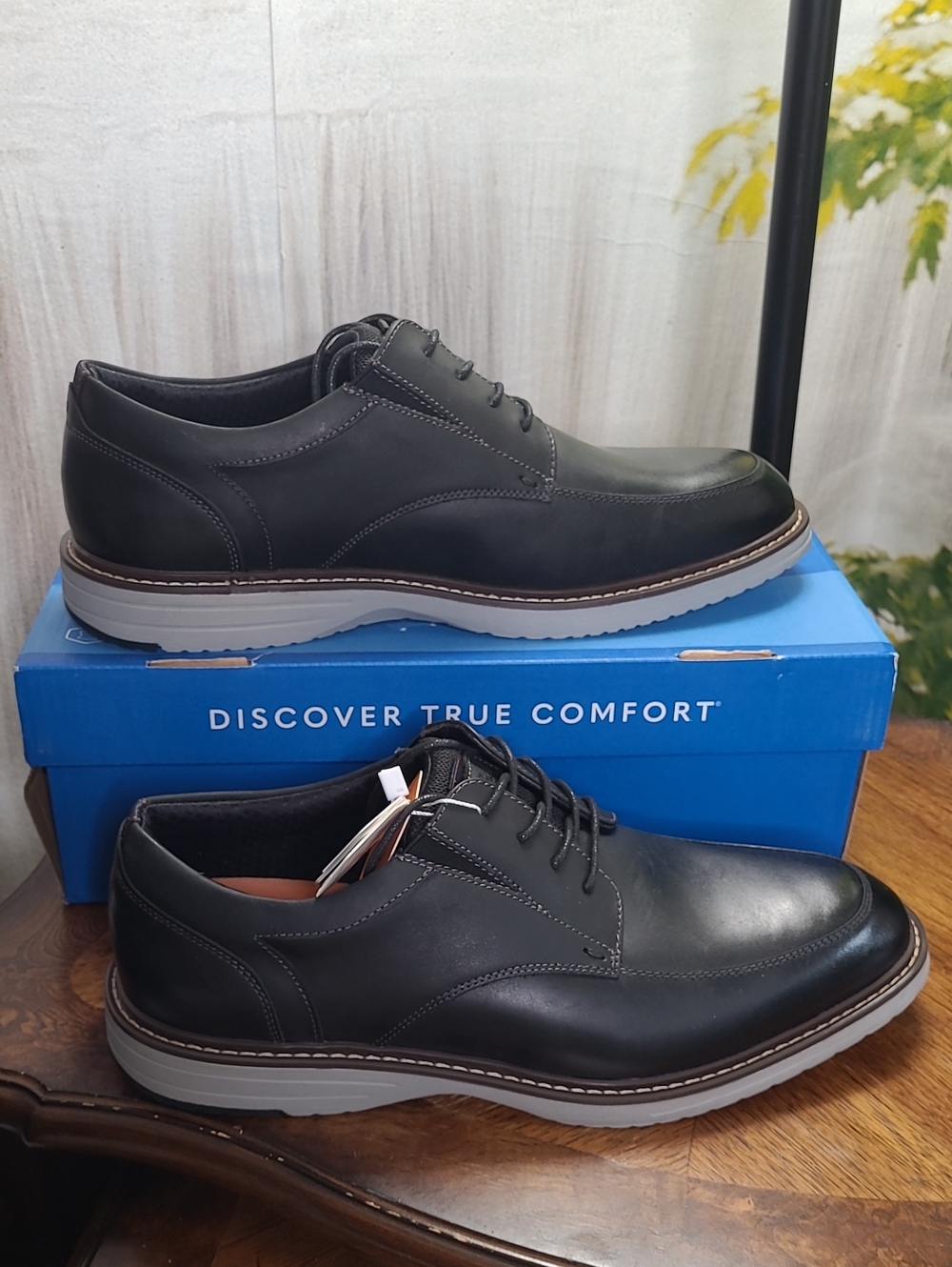 New in box! Nunn Bush Griff Mens 11 WIDE Black Leather Moc Toe Lace Oxford Shoes